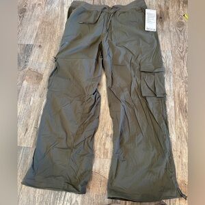 NEW with tags! Lululemon Dance Studio Relaxed-Fit Mid-Rise Cargo Pant Army Green